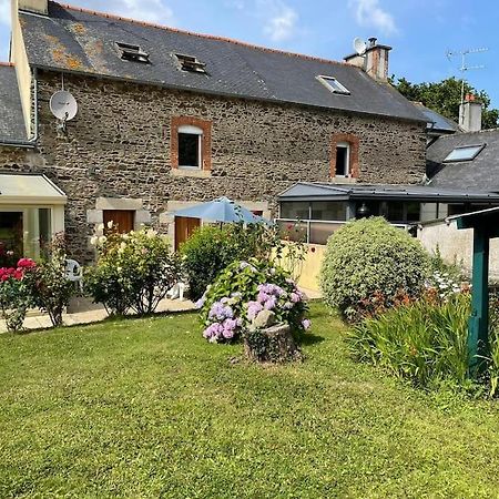 Maison De Famille Entre Terre Et Mer Lantic Exteriér fotografie