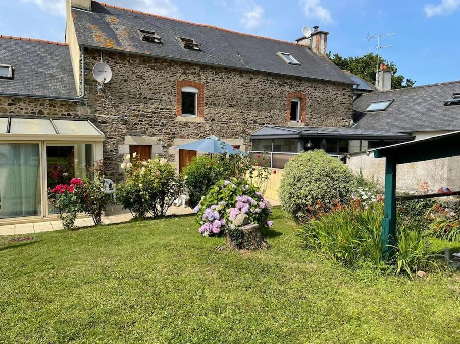 Maison De Famille Entre Terre Et Mer Lantic Exteriér fotografie